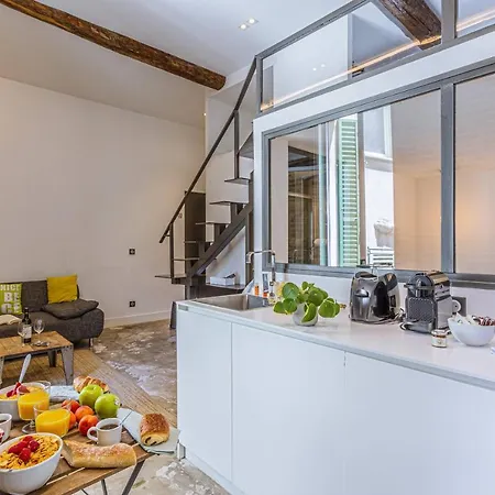 My Casa - Place Garibaldi